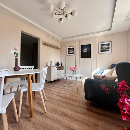 Prestige Apartment Bohaterow Warszawy Κίελτσε Εξωτερικό φωτογραφία