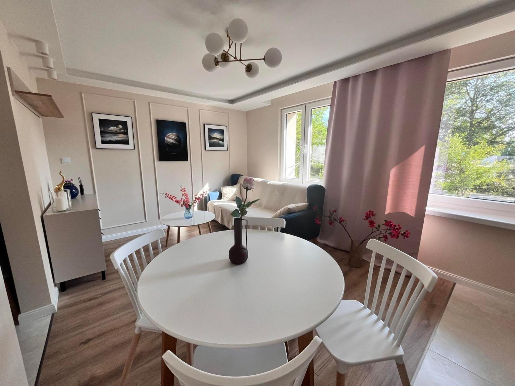 Prestige Apartment Bohaterow Warszawy Κίελτσε Εξωτερικό φωτογραφία