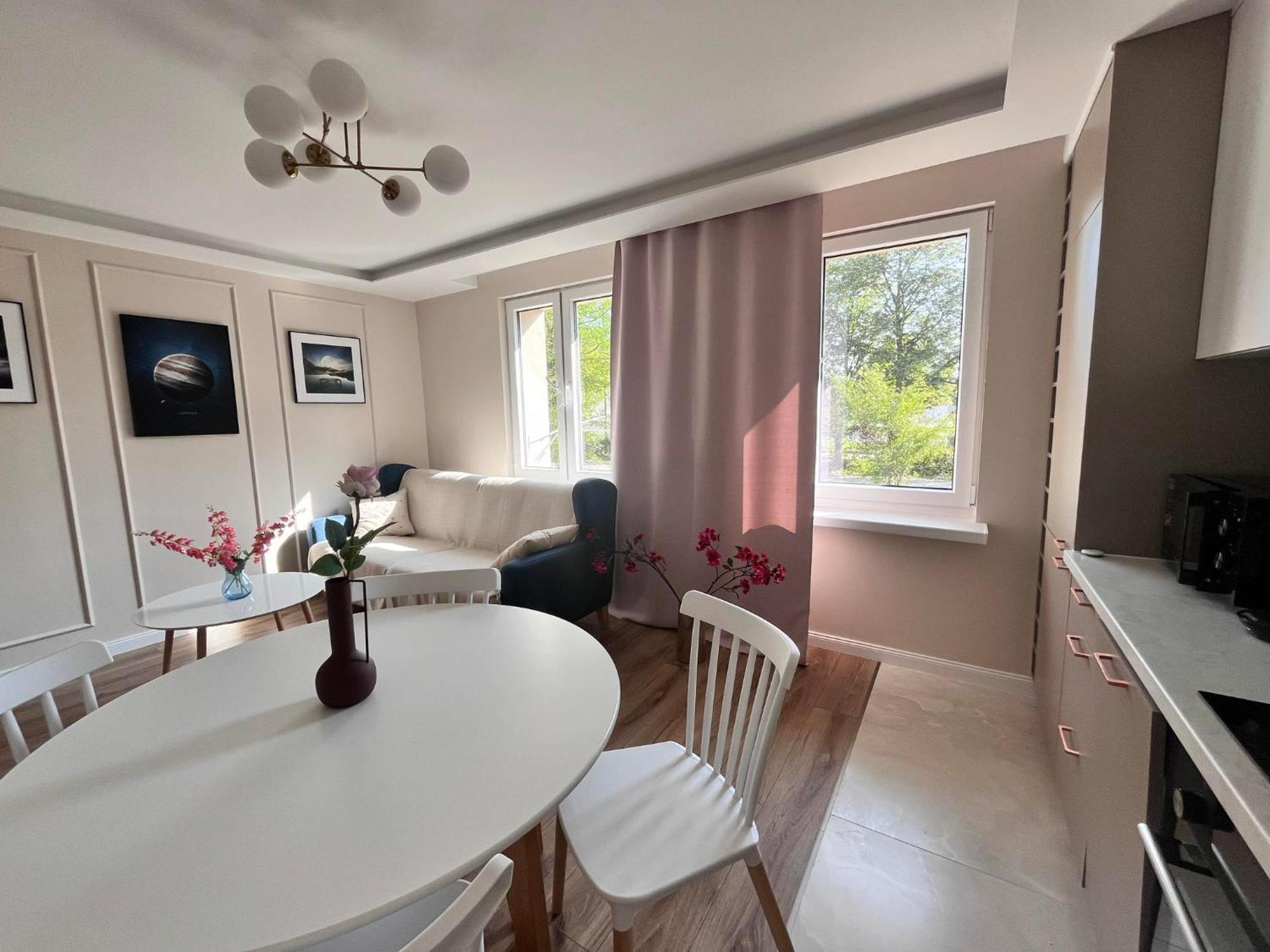 Prestige Apartment Bohaterow Warszawy Κίελτσε Εξωτερικό φωτογραφία